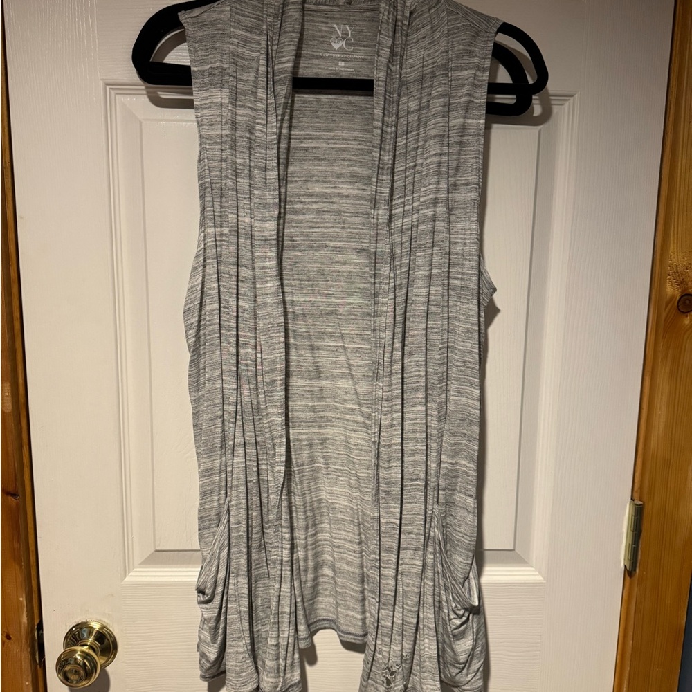 New York & Company Gray Women's Vest